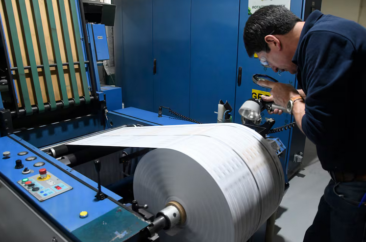 IGM avanza en la impresión de papeletas y documentos electorales para el referéndum y la consulta popular del 16 de noviembre